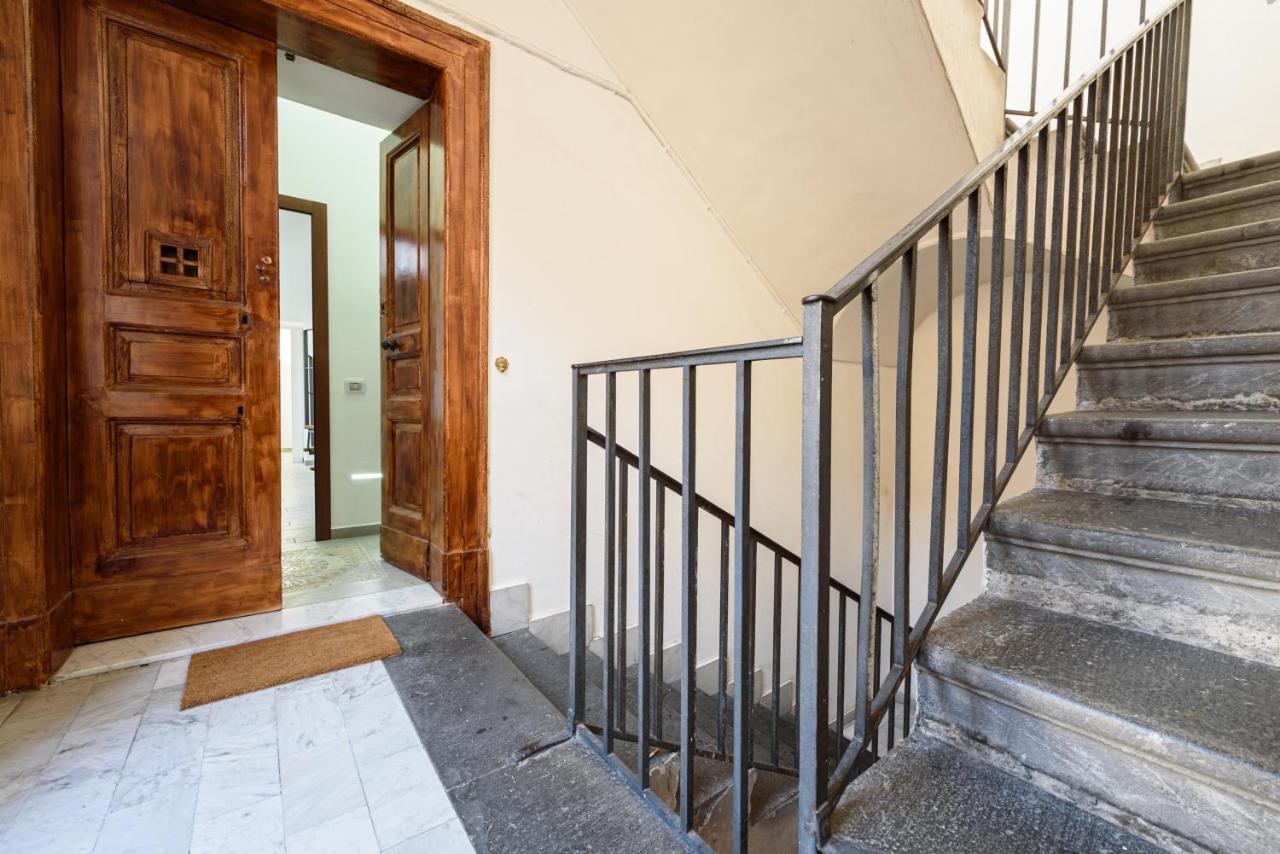Af Appart'Hotel Napoli ภายนอก รูปภาพ